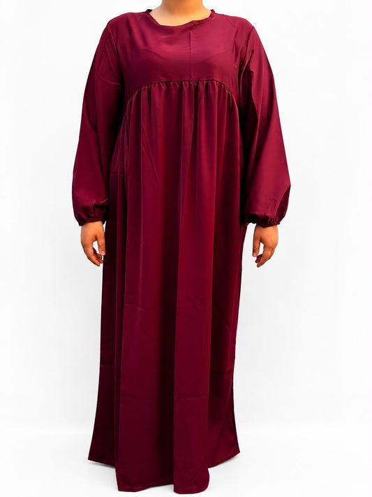 Abaya longue en soie de Médine